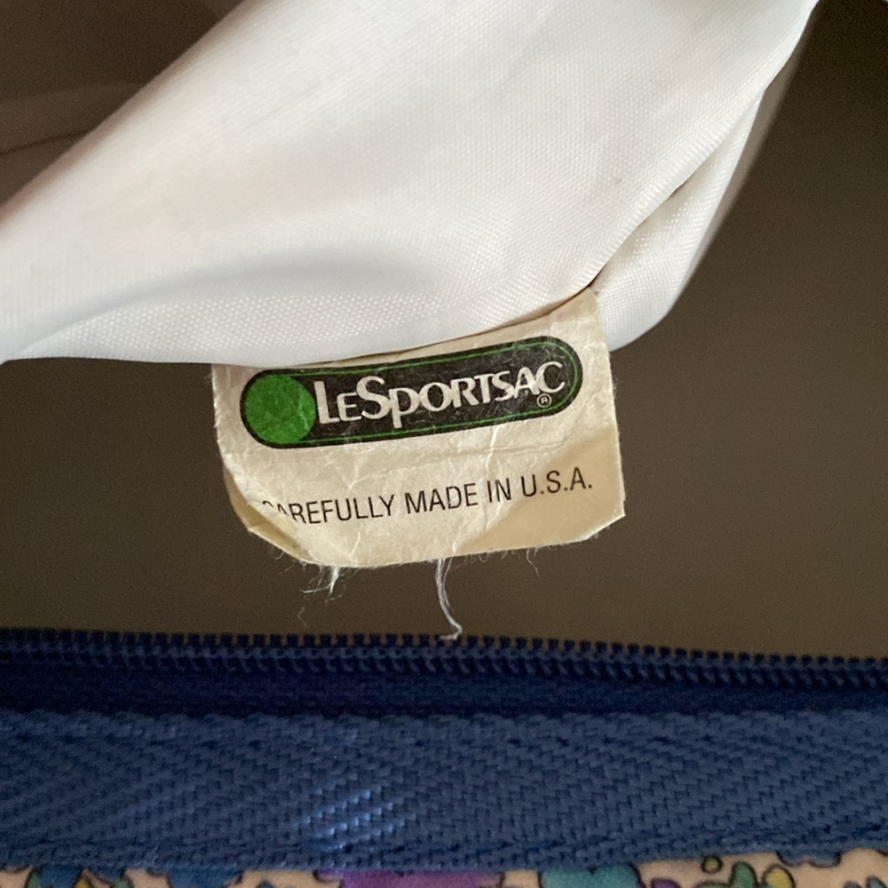 LeSportsac Messenger Bag - Picture 8 of 12